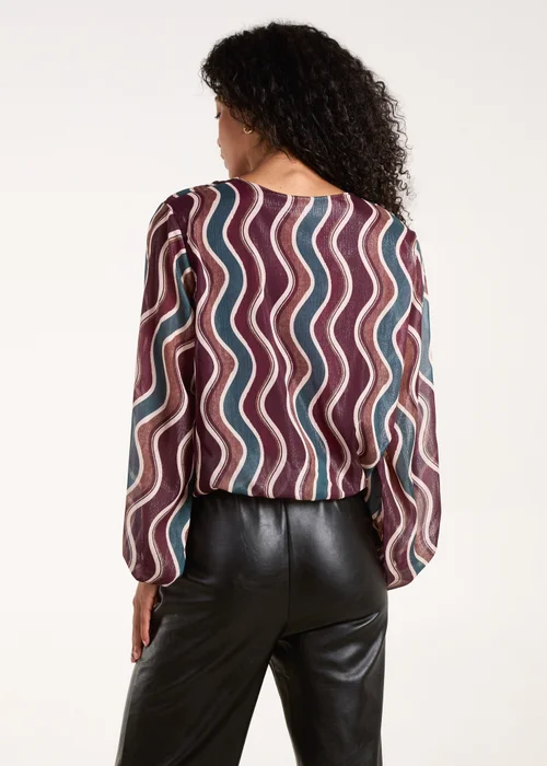Blue Vanilla Red V Neck Bubble Top - S/M Image 2