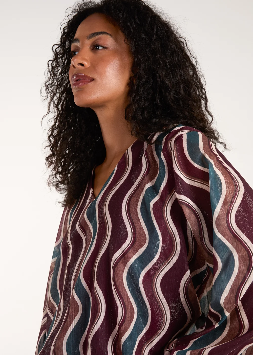 Blue Vanilla Red V Neck Bubble Top - S/M Image 3