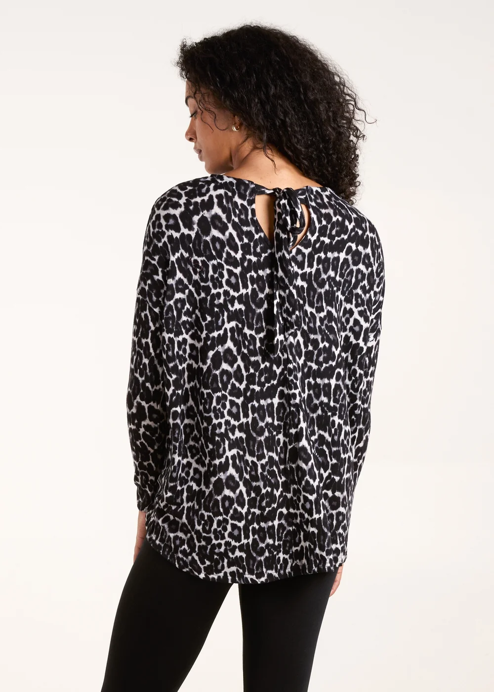 Blue Vanilla Grey Animal Print Long Sleeve Bow Back Top - S/M Image 2