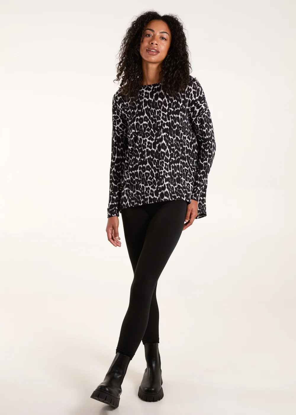 Blue Vanilla Grey Animal Print Long Sleeve Bow Back Top - S/M Image 4