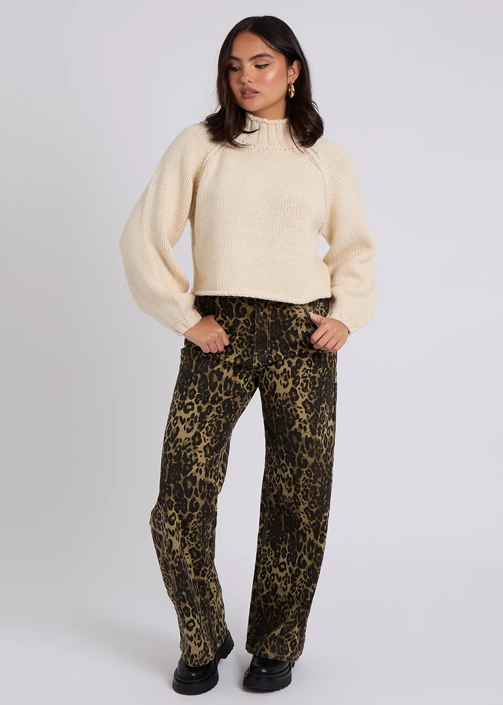 Urban Bliss Cream Exposed Seam Jumper - S Image 4