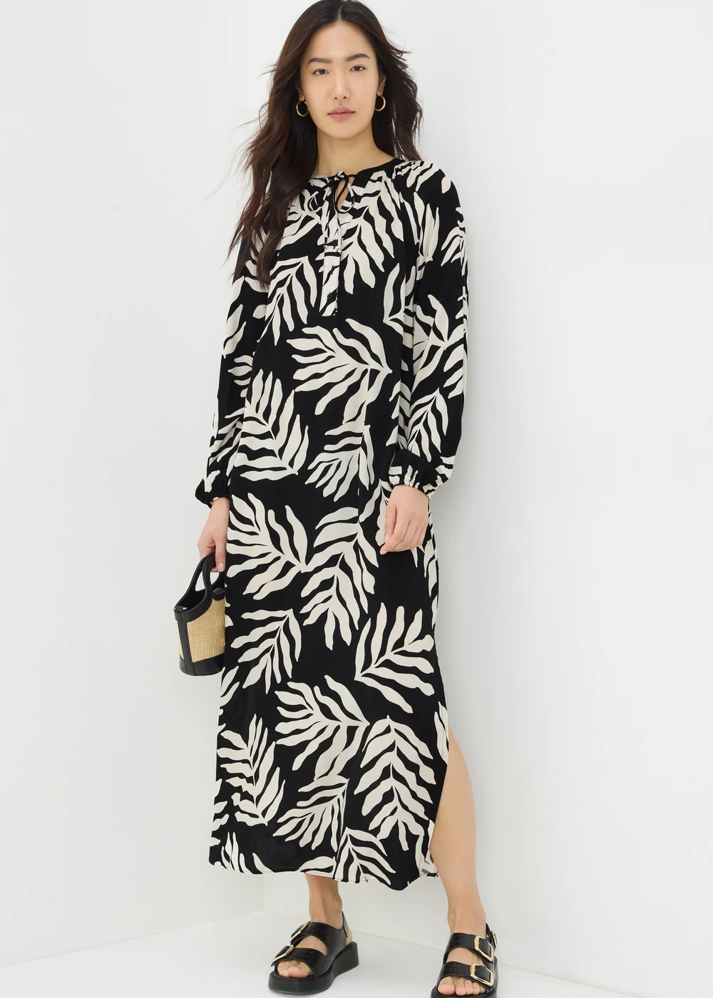 Black Monochrome Leaf Print Tunic Midaxi Dress - 8 Image 1