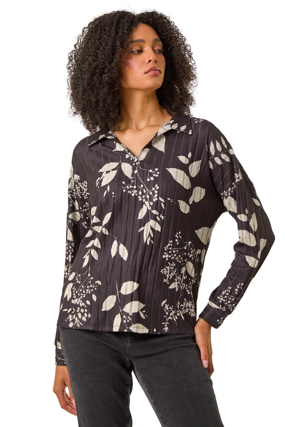 Roman Dark Grey Mono Floral Collared Top - Size 22 Image 1