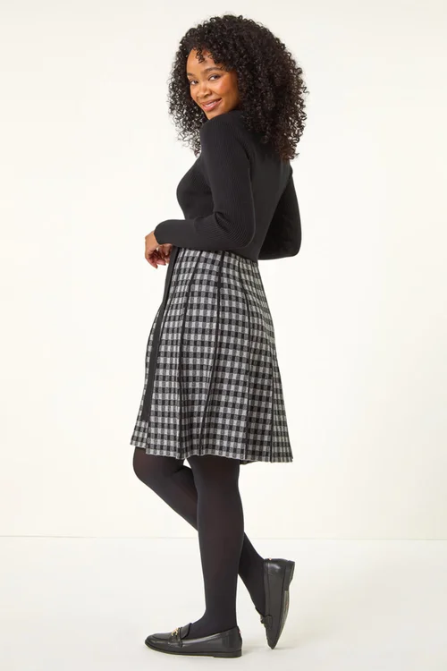 Roman Grey Petite Contrast Check Knitted Dress - Size 10 Image 4