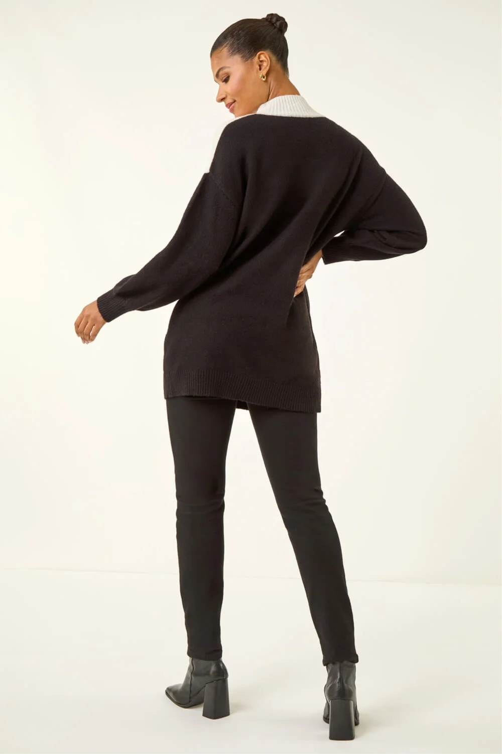 Roman Black Colour Block Sparkly Longline Jumper - 18 Image 3