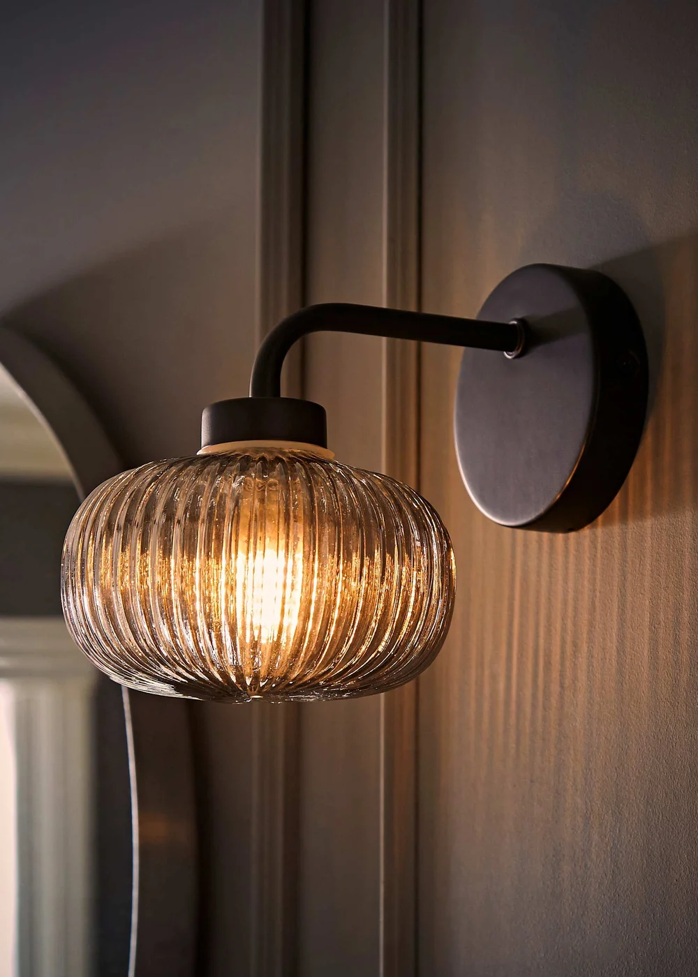 ValueLights Amaia Matte Black Wall Light with Clear Globe Shade - One Size Image 3