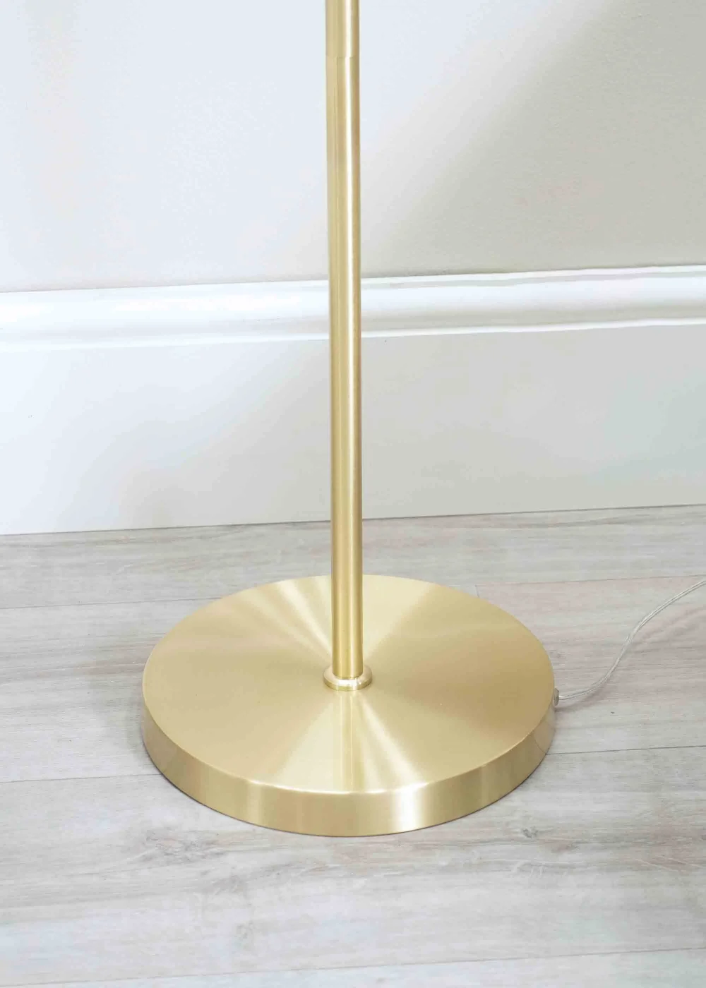 ValueLights Frenchie Gold Floor Lamp with Pink Globe Shade (150cm x 25cm x 25cm) - One Size Image 4