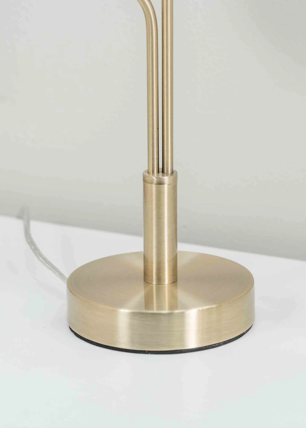 ValueLights Amelie Gold Table Lamp with Grey Rectangular Shade - One Size Image 5