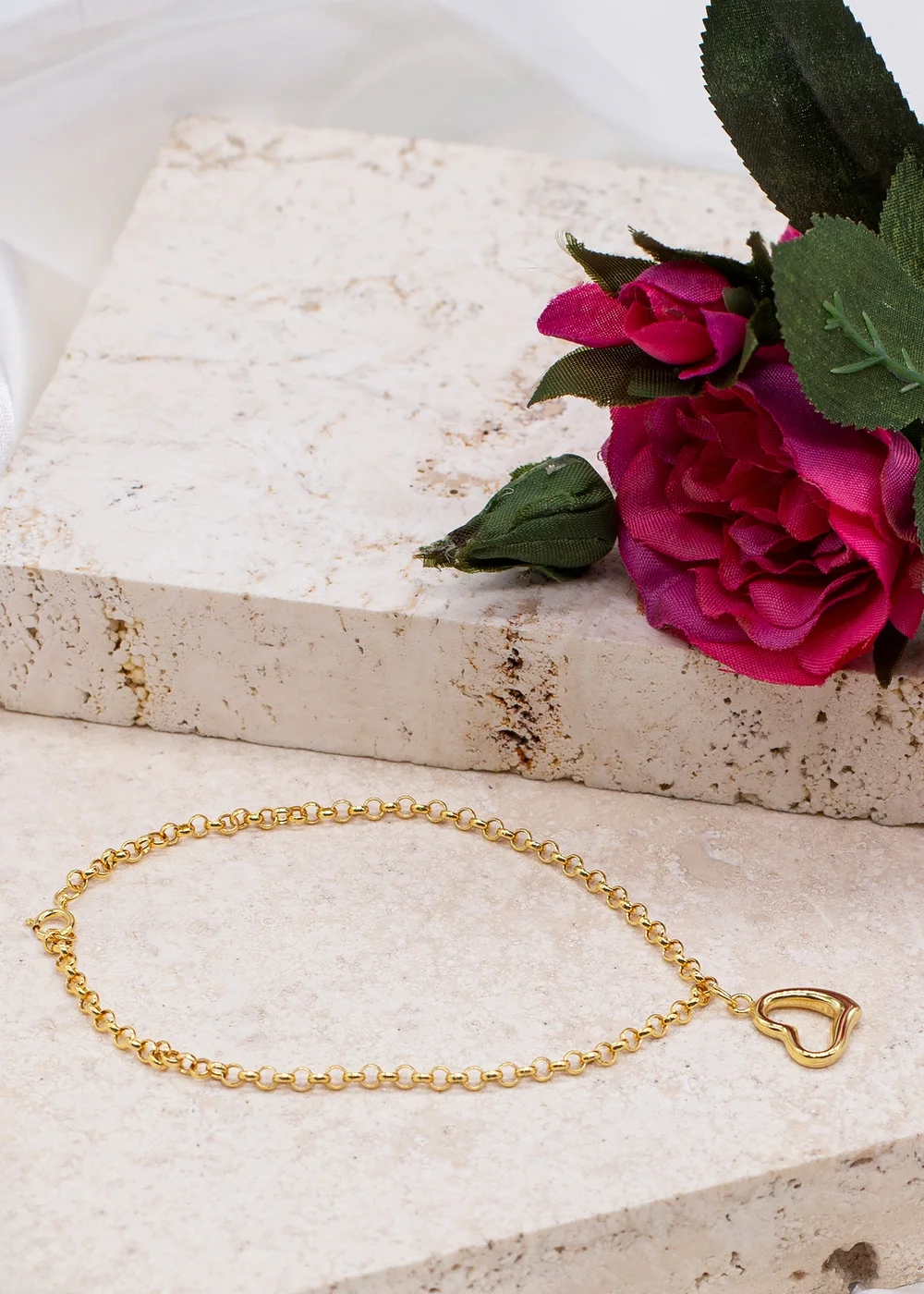 Golden Moments 9ct Yellow Gold Heart-Charm Bracelet - One Size Image 3