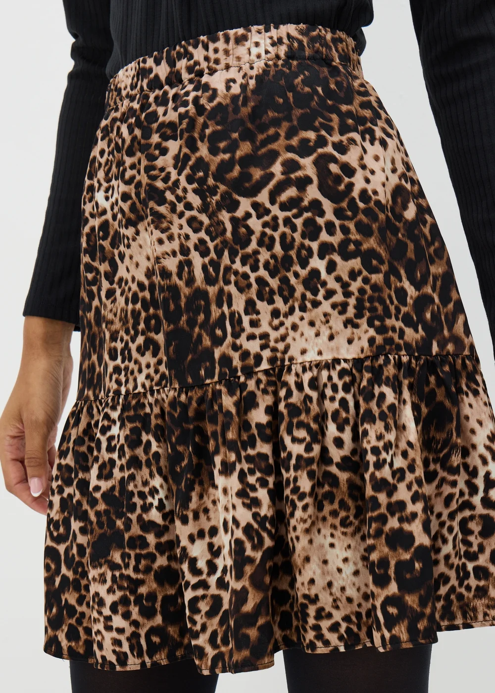 Brown Leopard Tiered Mini Skirt - 8 Image 3