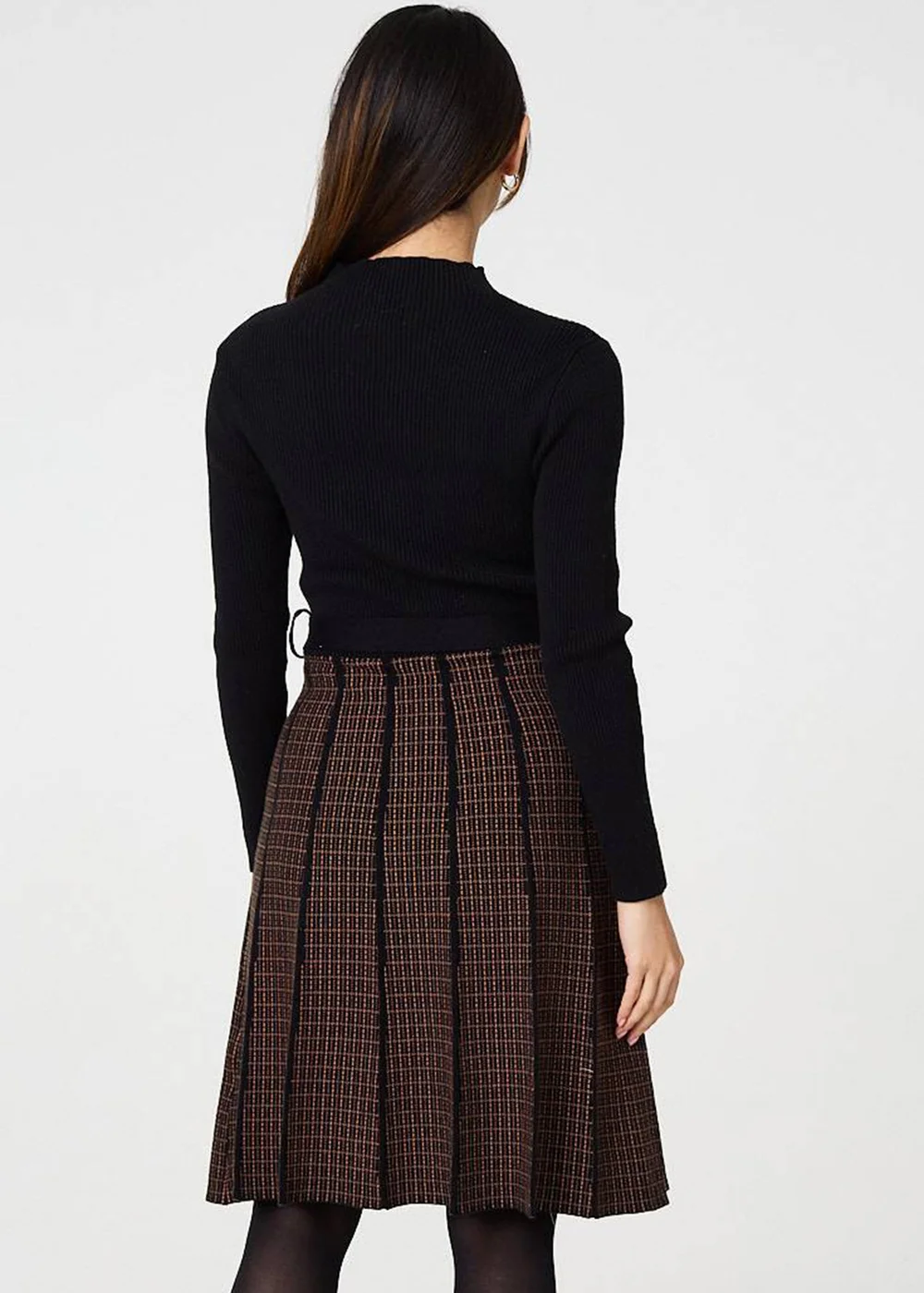 Izabel London Black Geo Print Tie Waist Pleated Jumper Dress - 8 Image 2