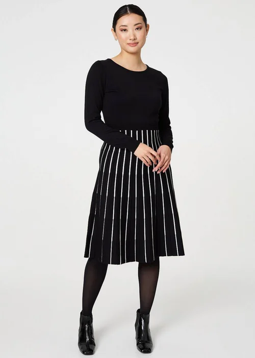 Izabel London Black Striped Pleat Skirt Knitted Midi Dress - 8 Image 4