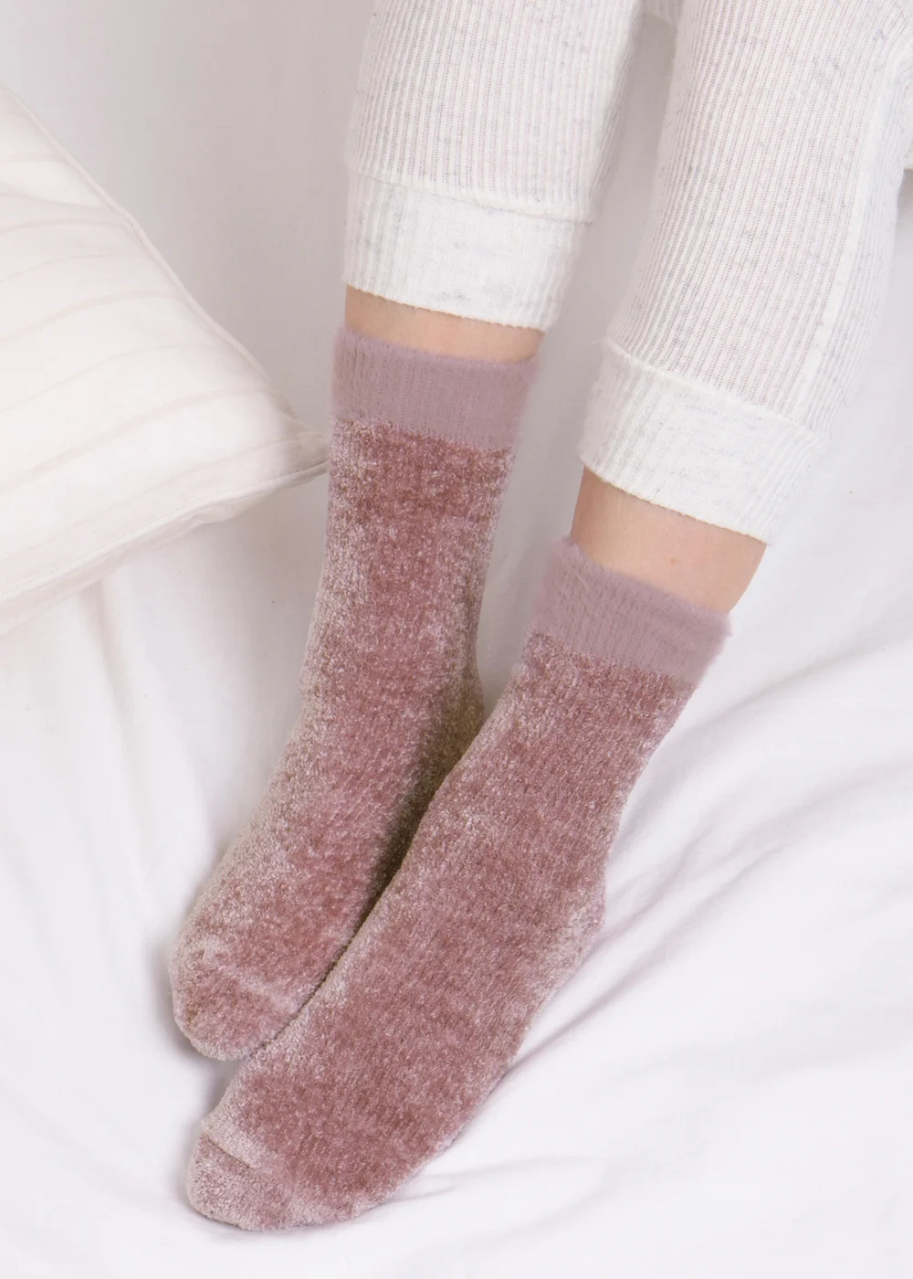 Totes Toasties Pink Ladies Fair Isle & Chenille Supersoft Bed Socks (Twin Pack) - One Size Image 3