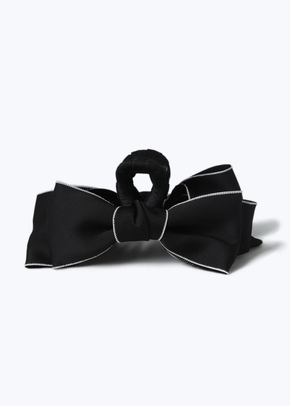 Muse Black Bow Hair Claw - One Size Image 1
