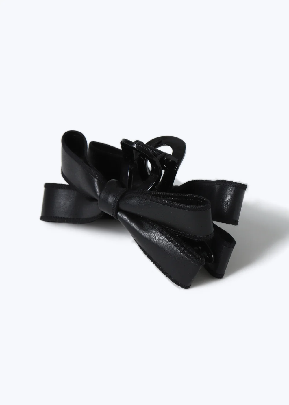 Muse Black PU Leather Bow Hair Claw - One Size Image 1