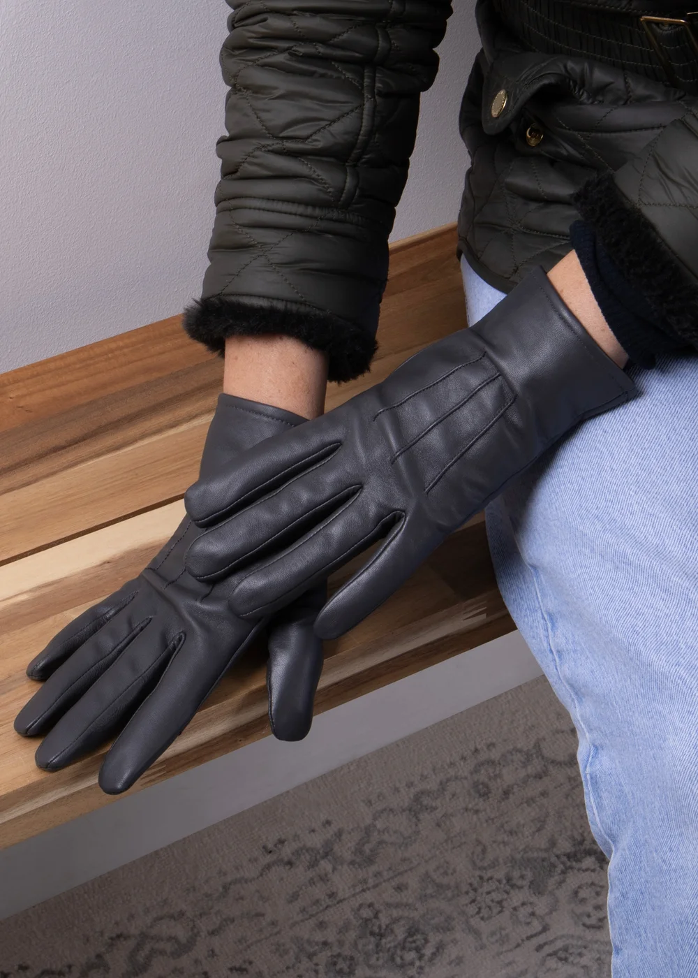Totes Isotoner Grey Three Point Leather Glove - S Image 2