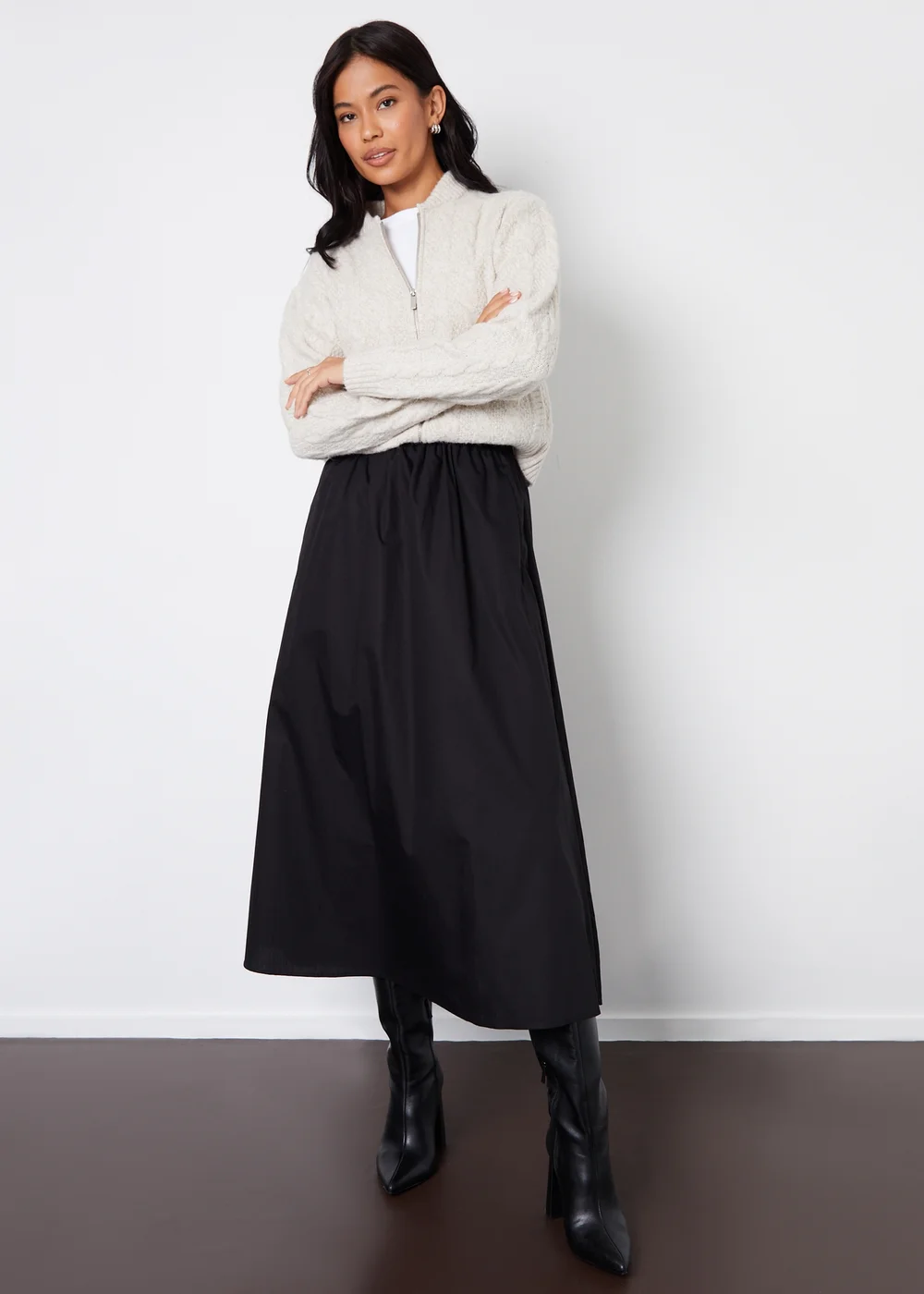 Threadbare Black Orkney Maxi Skirt with Pockets - Size 8 Image 4
