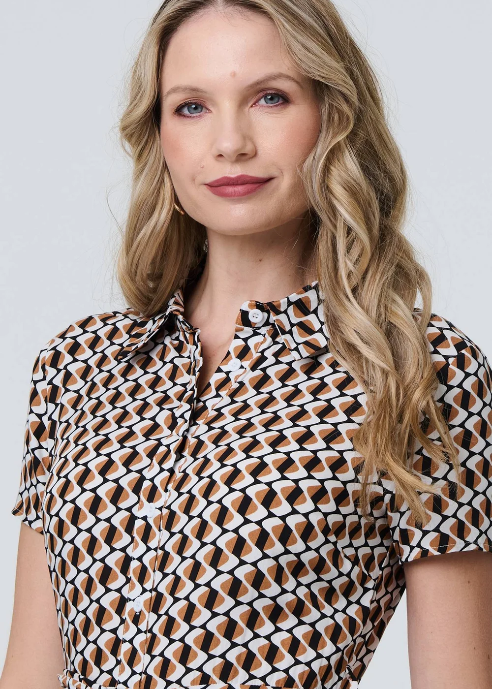 Izabel London Beige Geo Print Short Sleeve Tie Waist Midi Dress - 8 Image 3
