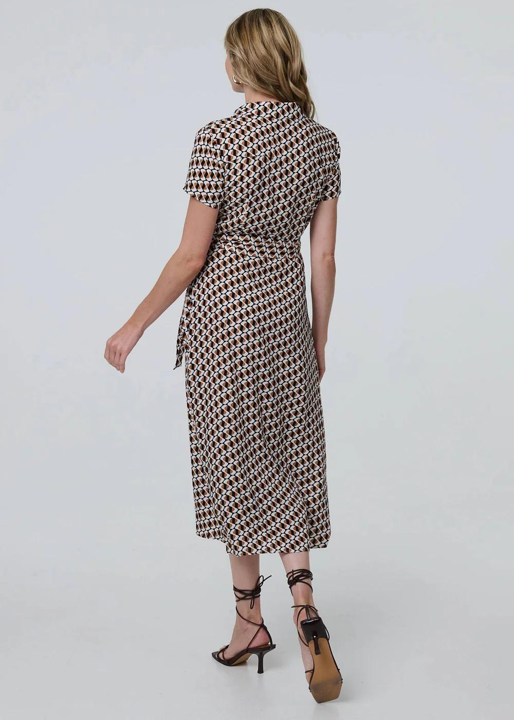 Izabel London Beige Geo Print Short Sleeve Tie Waist Midi Dress - 8 Image 2