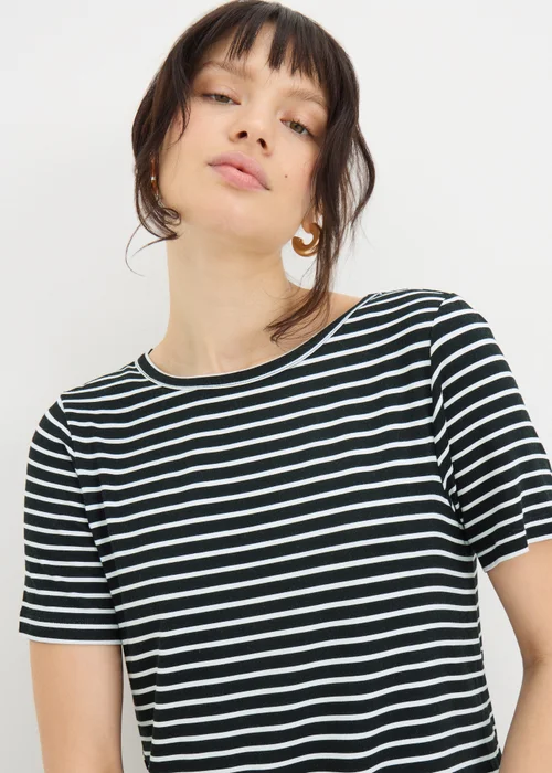 Black Mono Stripe T-Shirt Midi Dress - 8 Image 3