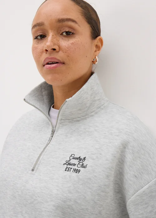 Grey Leisure Club Half Zip Sweatshirt - S Image 3