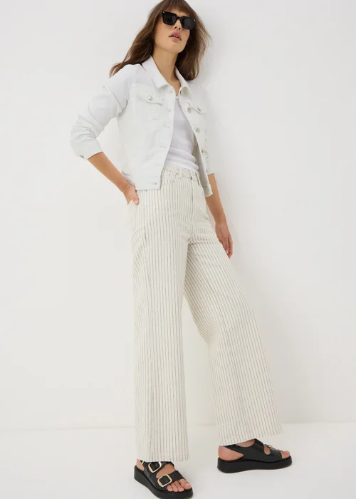 White Stretch Denim Jacket - 8 Image 3