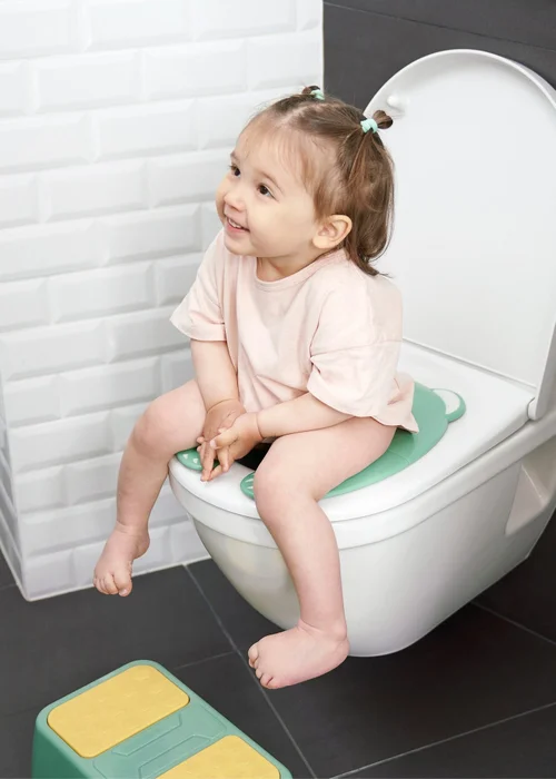 Badabulle Green Foldable Travel Toilet Reducer - One Size Image 3