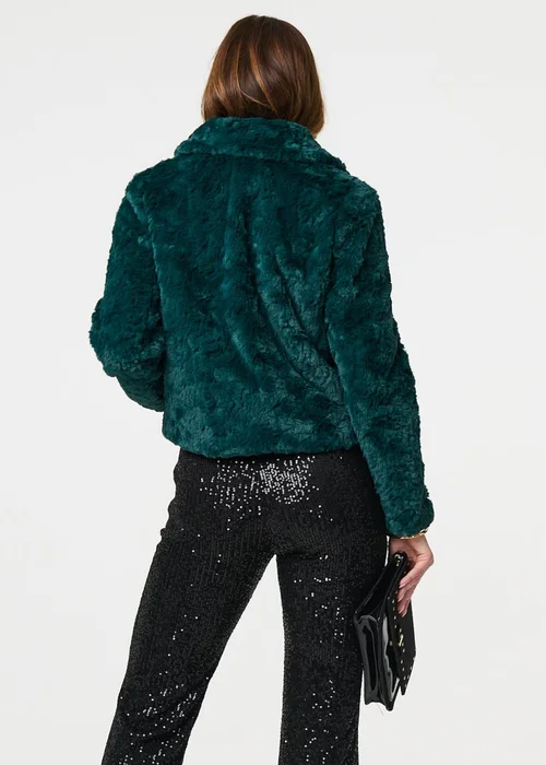 Izabel London Green Faux Fur Cropped Long Sleeve Jacket - 8 Image 2