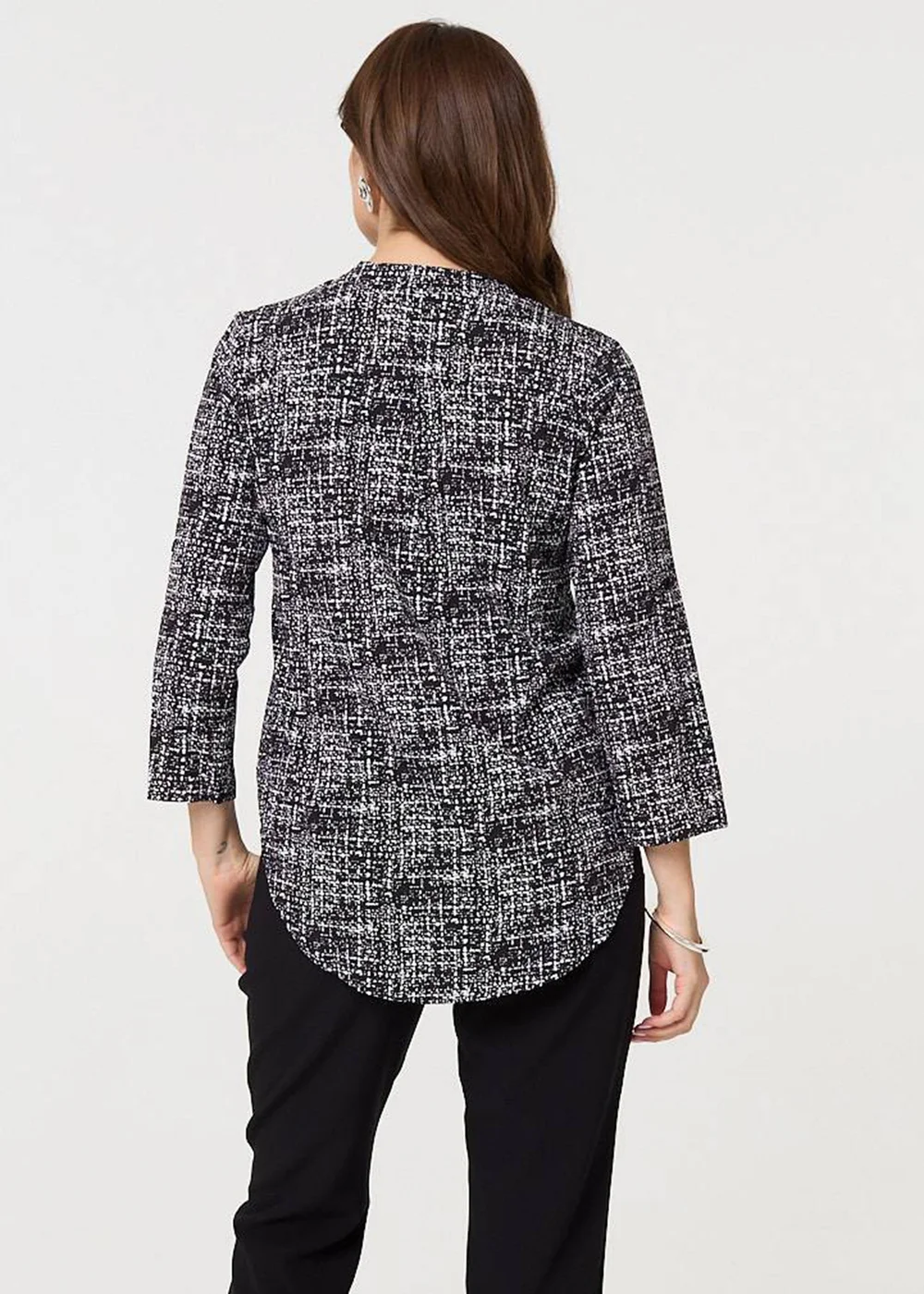 Izabel London Black Printed Curved Hem Blouse - 8 Image 3