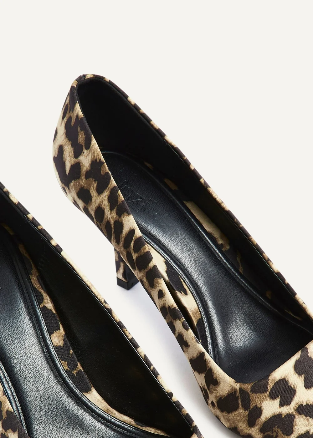 Linzi Multi Kat Leopard Print Scuba Court Heel - 3 Image 5