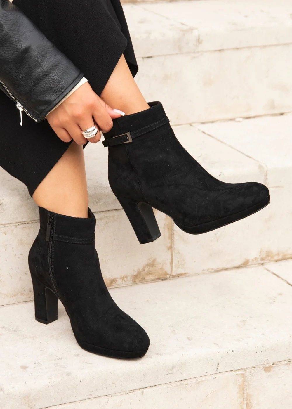 Linzi Stefani Black Faux Suede Heeled Ankle Boot - 3 Image 1