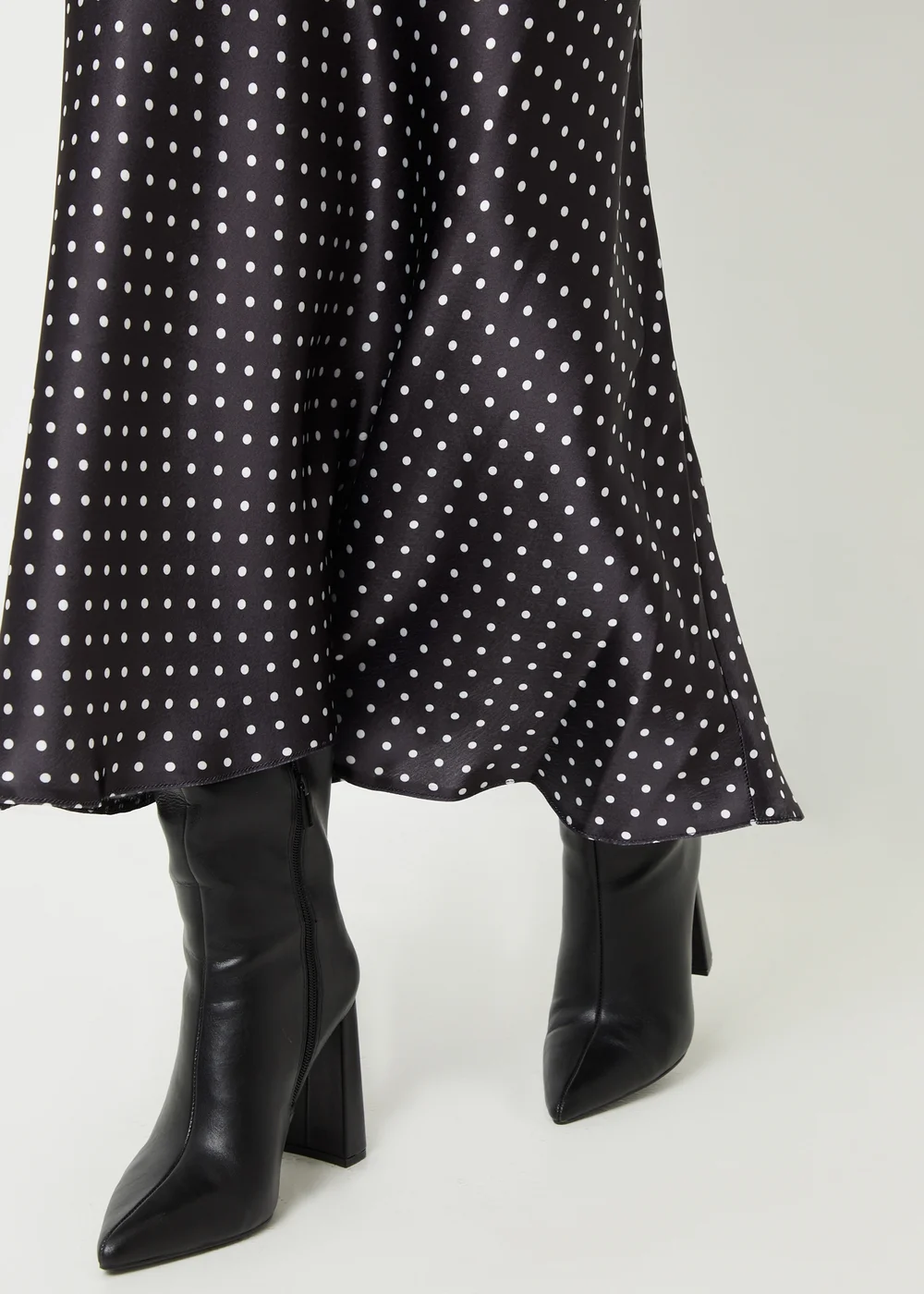 Threadbare Black Ariel Satin Maxi Slip Skirt - Size 8 Image 3