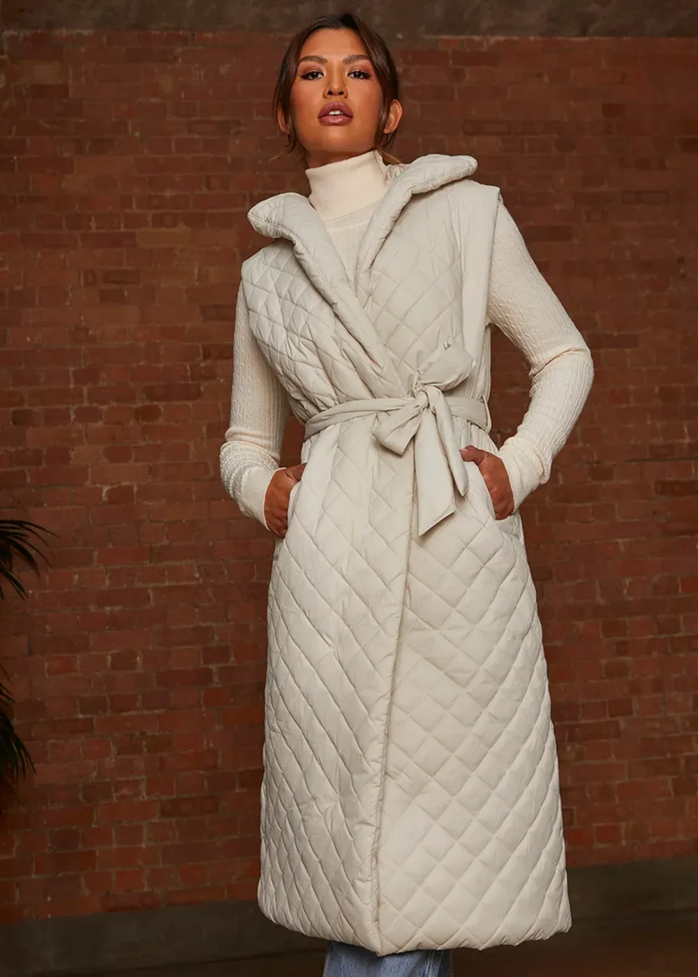 Chi Chi London Cream Diamond Quilted Longline Belted Gilet - 6 Image 2