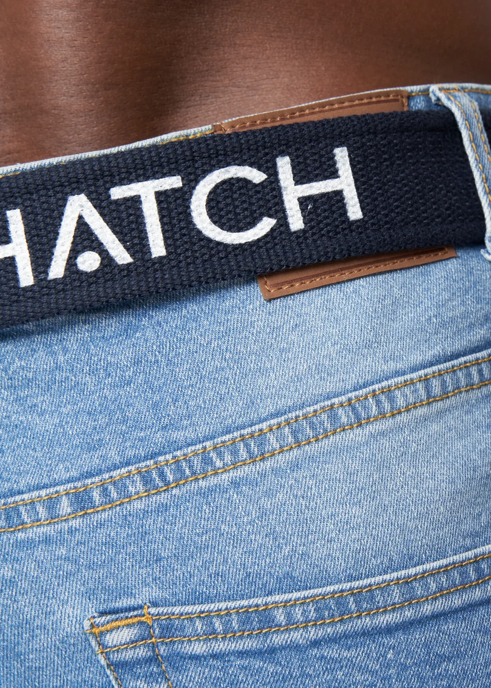 Crosshatch Light Blue Wash Princed Belted Jean - 30/L30 Image 5