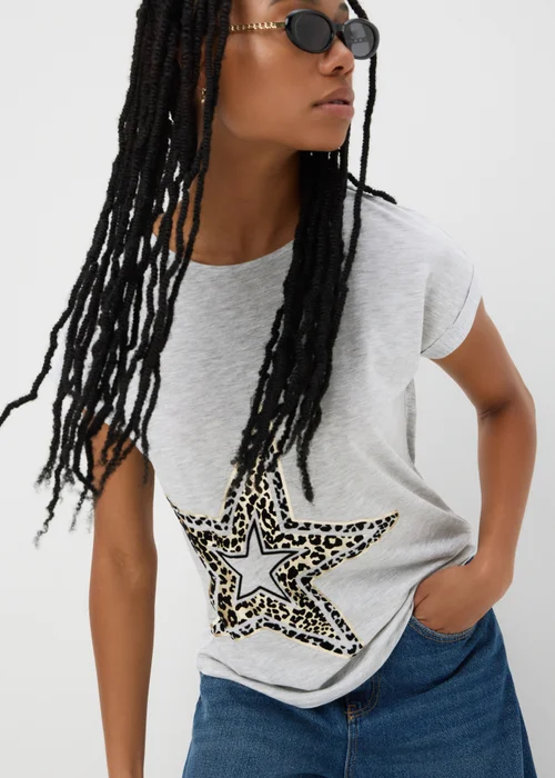 Grey Animal Flocked Star Graphic T-Shirt - 8 Image 1