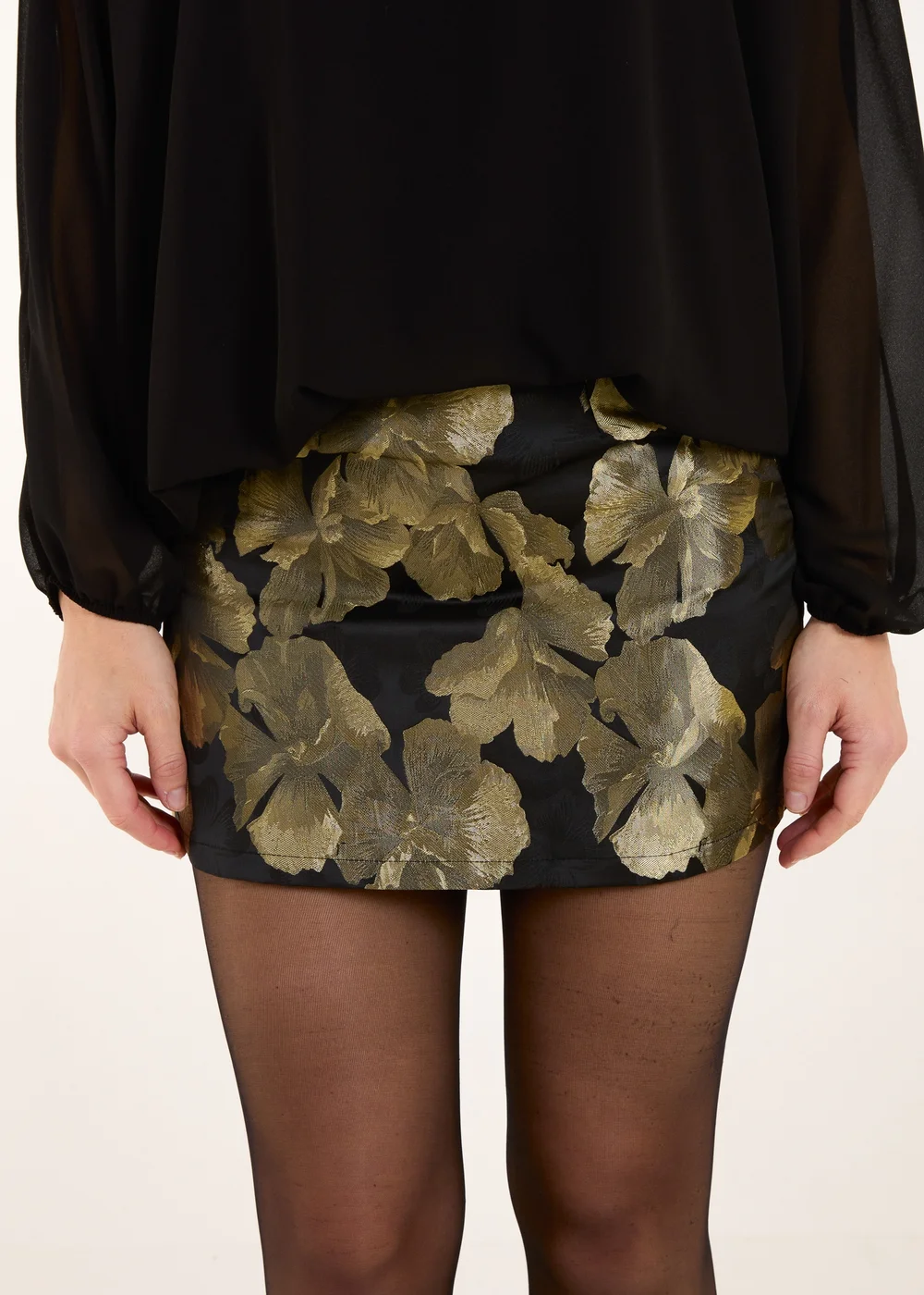 Blue Vanilla Black Floral Jaquard Mini Skirt - 16 Image 3