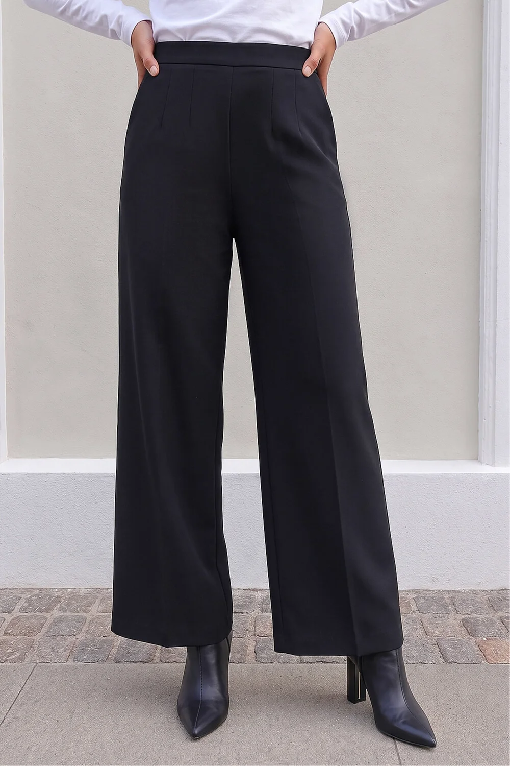 Roman Black Petite Wide Leg Ponte Stretch Trouser - 18 Image 1