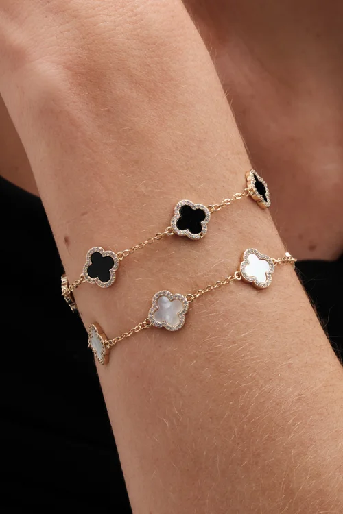 Jon Richard Gold Plated Mother of Pearl Clover Bracelet - One Size Image 2