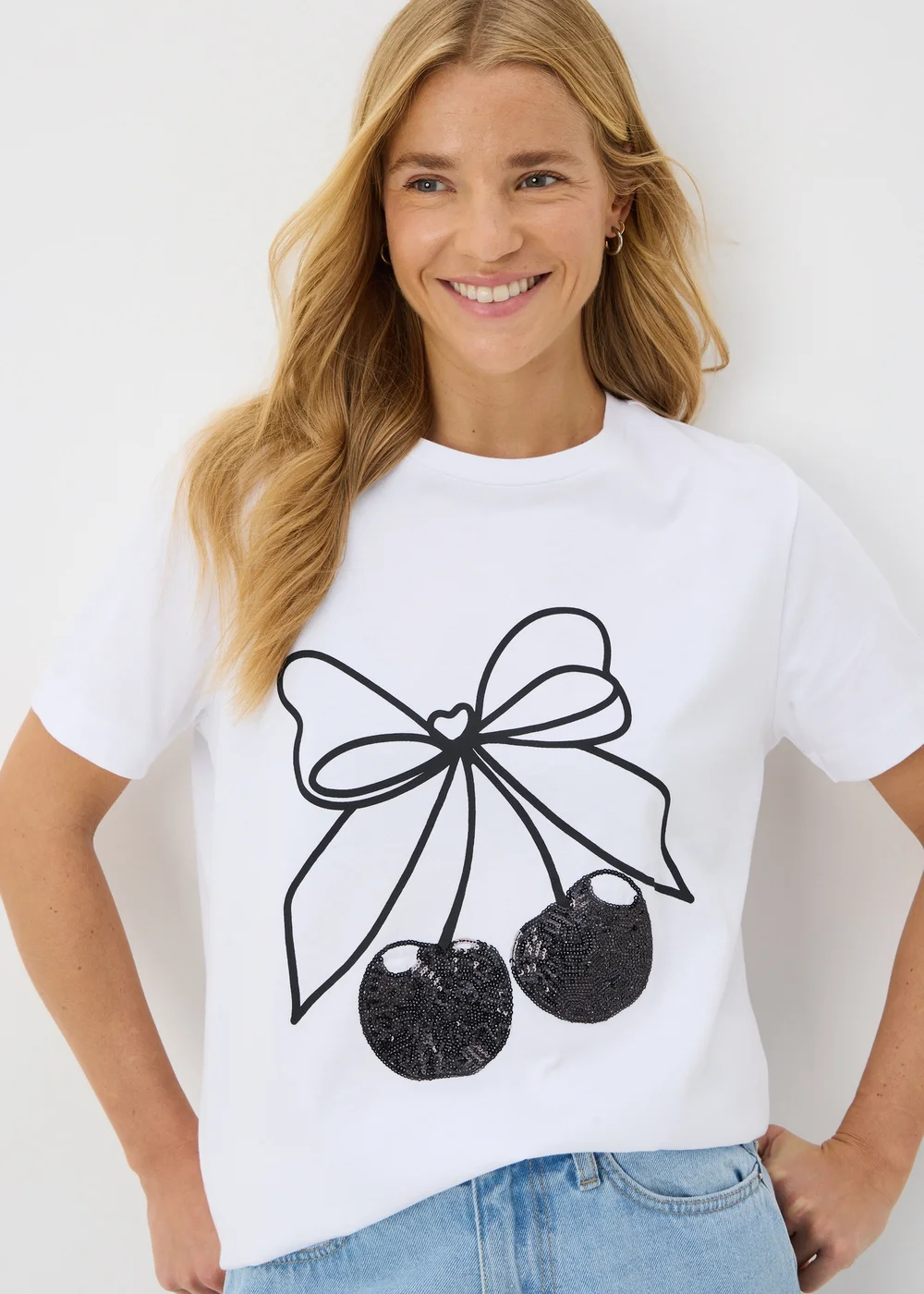 White Cherry Sequin T-Shirt - S Image 2