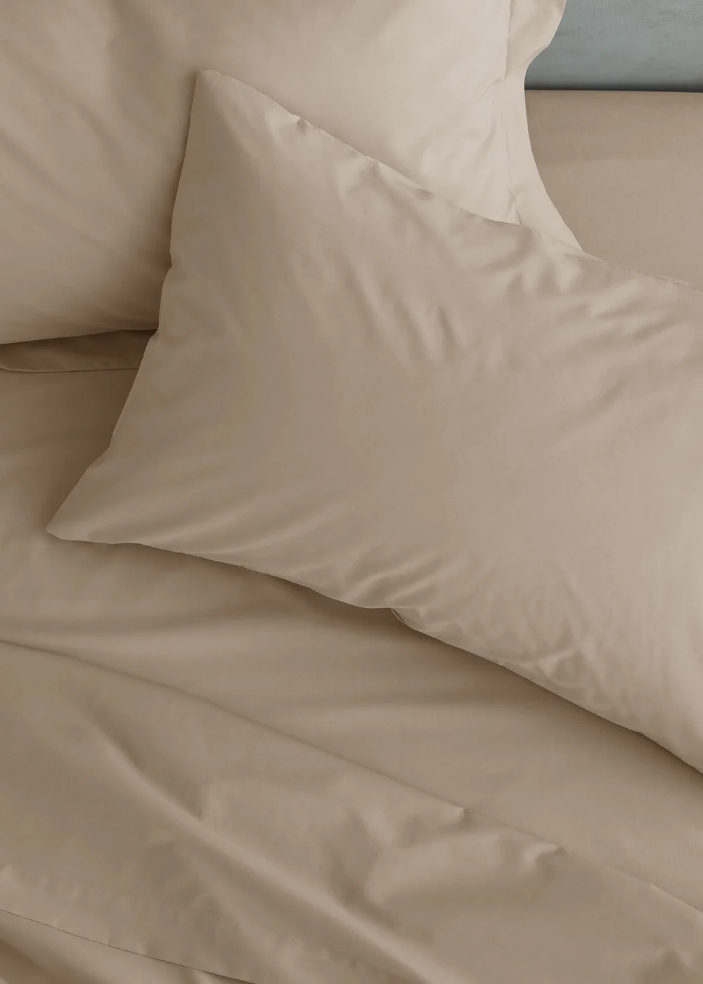 Catherine Lansfield Easy Iron Percale Standard Pillowcase Pair Natural - 50 x 75cm Image 1
