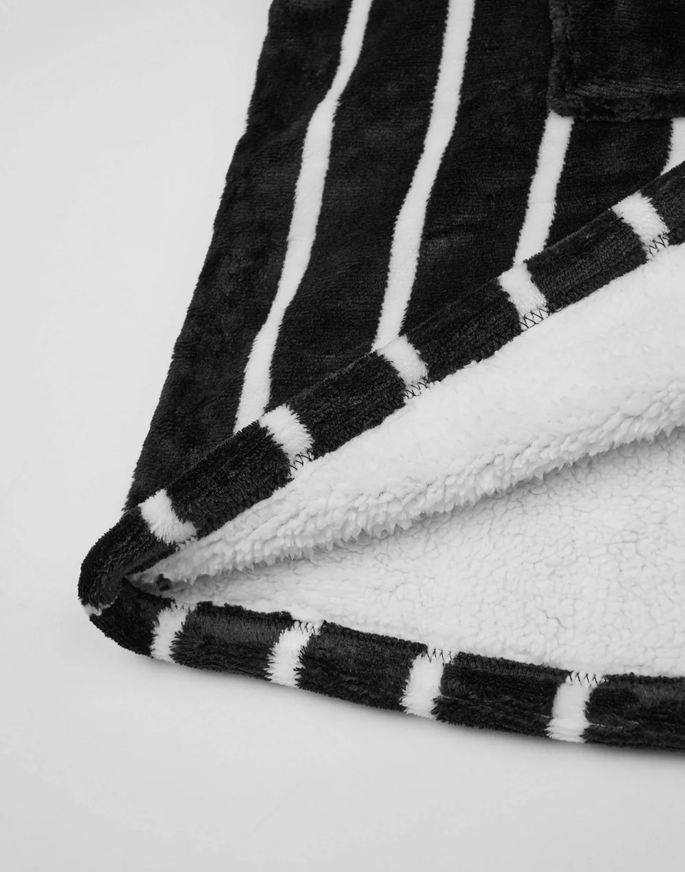 Vanilla Underground Disney The Nightmare Before Christmas Black Jack Skellington Blanket Hoodie - One Size Image 4