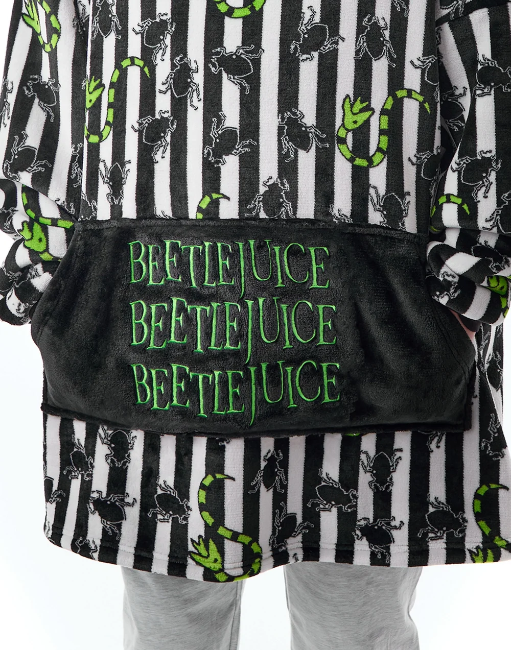 Beetlejuice Multicoloured Stripy Blanket Hoodie - One Size Image 4