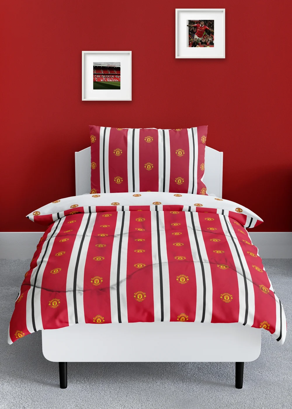Manchester United FC Coverless Quilt Duvet Cover 10.5 tog - Single Image 1