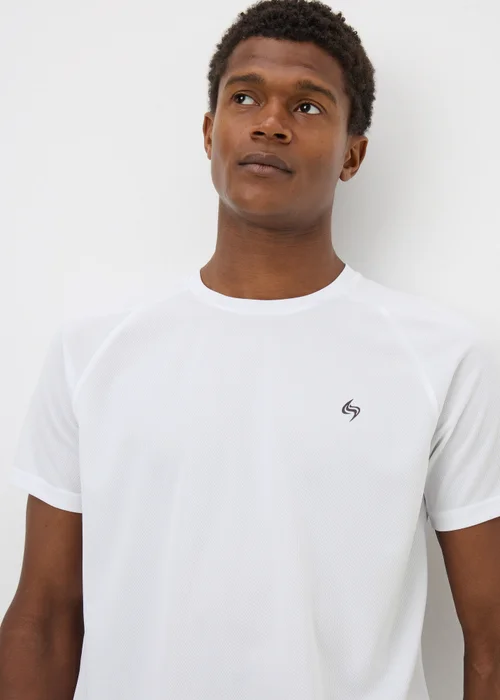 Souluxe White Basic Solid Sports T-Shirt - XS Image 1