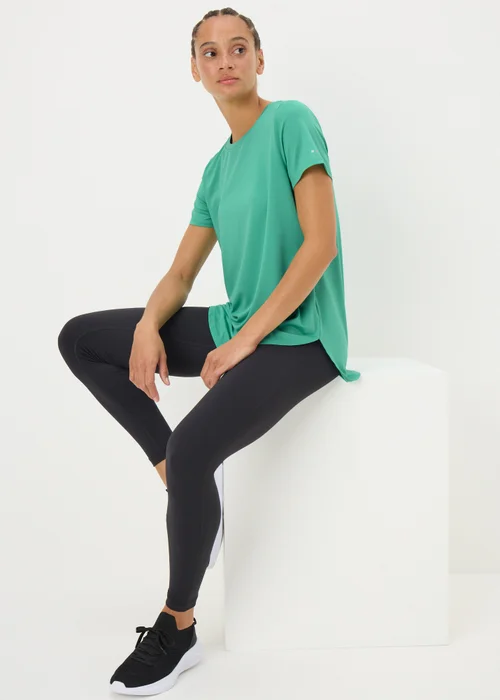Souluxe Green Longline T-Shirt - S Image 1