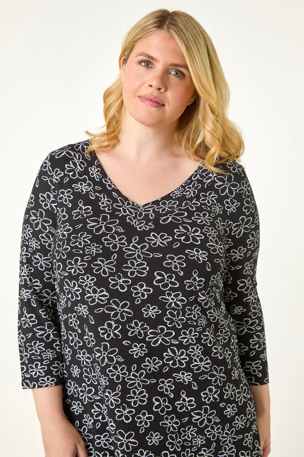Roman Black Curve Floral Print V-Neck Tunic - 16 Image 4