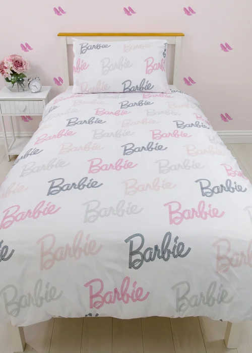 Barbie Figures Reversible Duvet Cover Set - Double Image 5