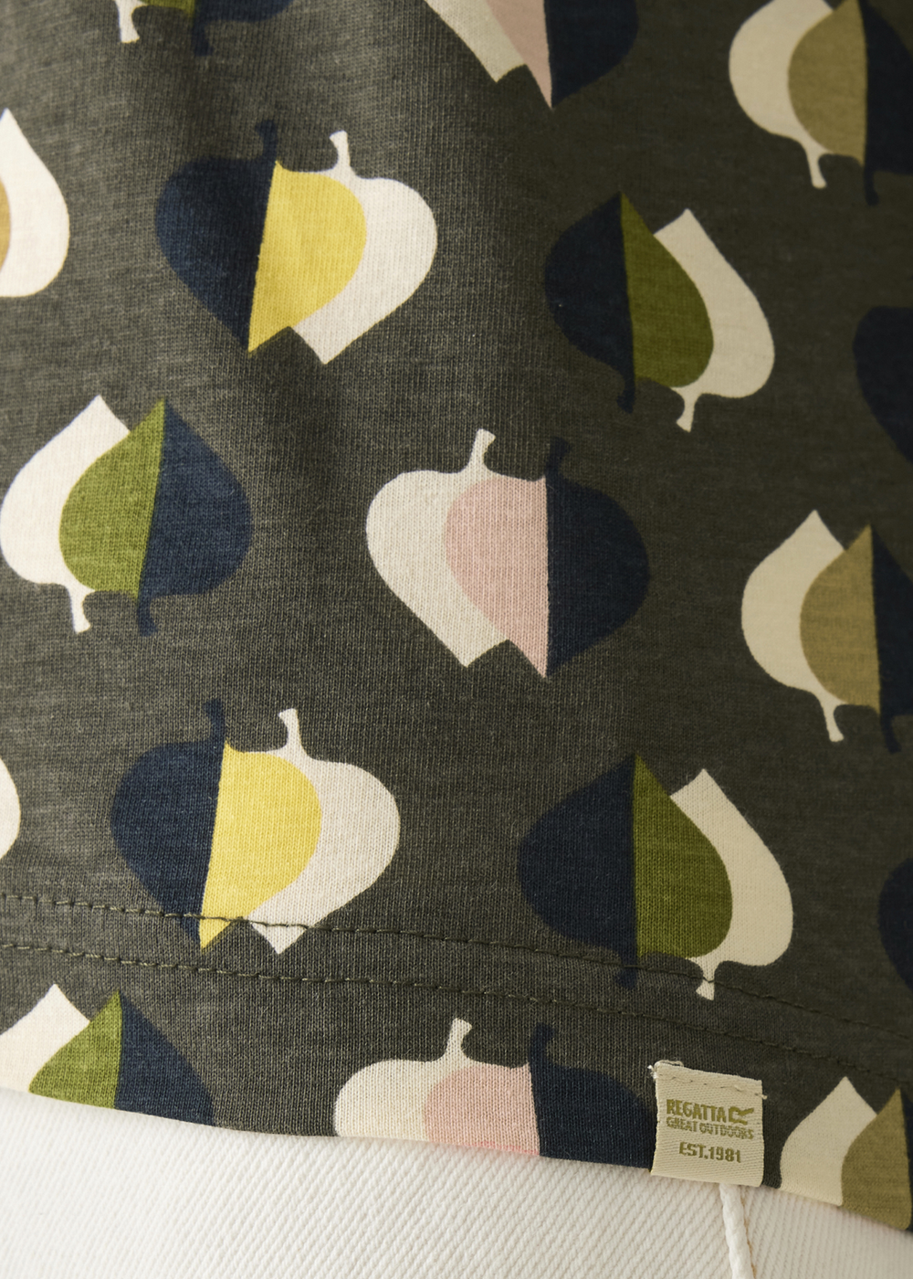 Regatta Tiny Elm Grey Orla Winter Tee - 8 Image 4