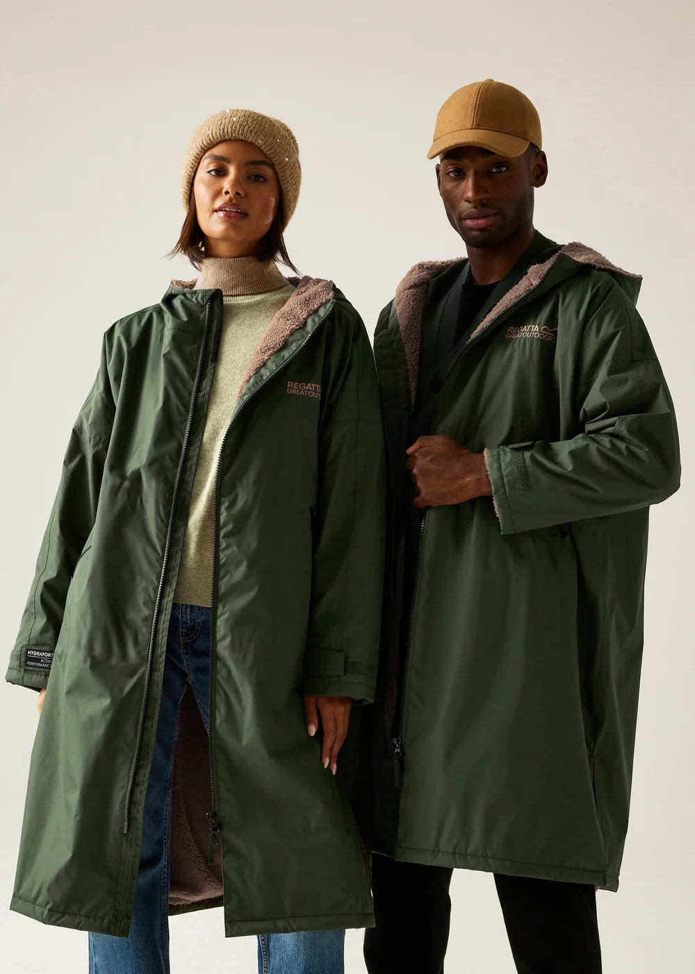 Regatta Dark Khaki Adult Waterproof Robe with Hydrafort Technology - L/XL Image 1