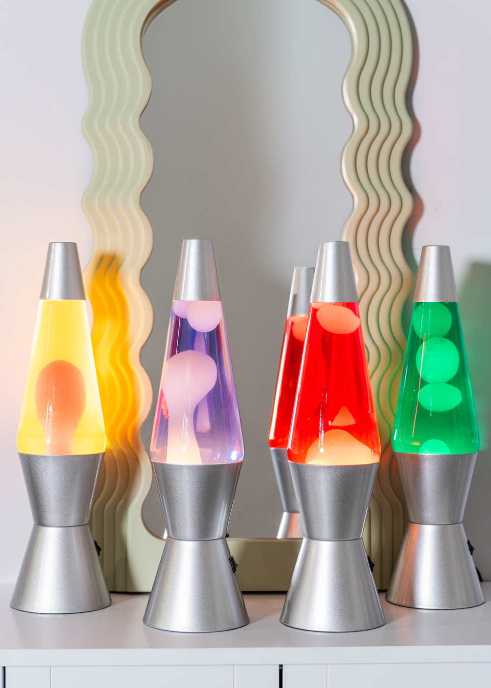 ValueLights Razzo LED Red and White Lava Lamp (37.5cm x 10.5cm x 10.5cm) - One Size Image 4